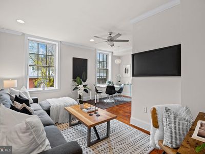 1708 Pine St APT 3F, Philadelphia, PA, 19103