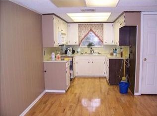 801 McCall St, Lake Charles, LA 70607
