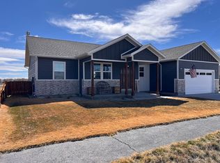 1028 River Bend St, Pinedale, WY 82941