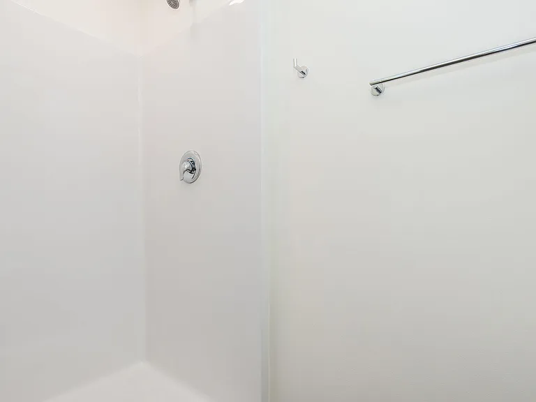 Encore Belltown Apartments — Photo 32