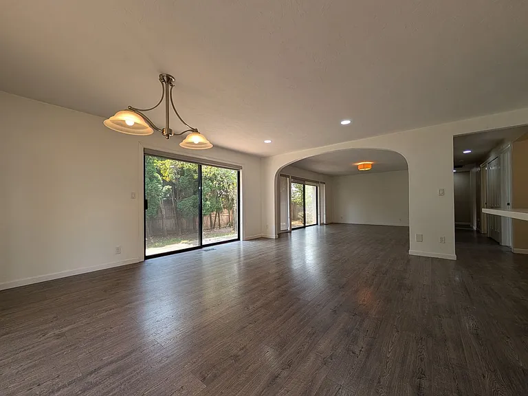 3570 Hickory Ave — Photo 5