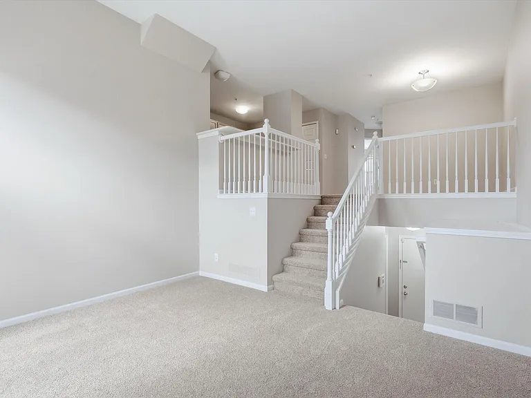 2794 Barclay Way — Photo 7