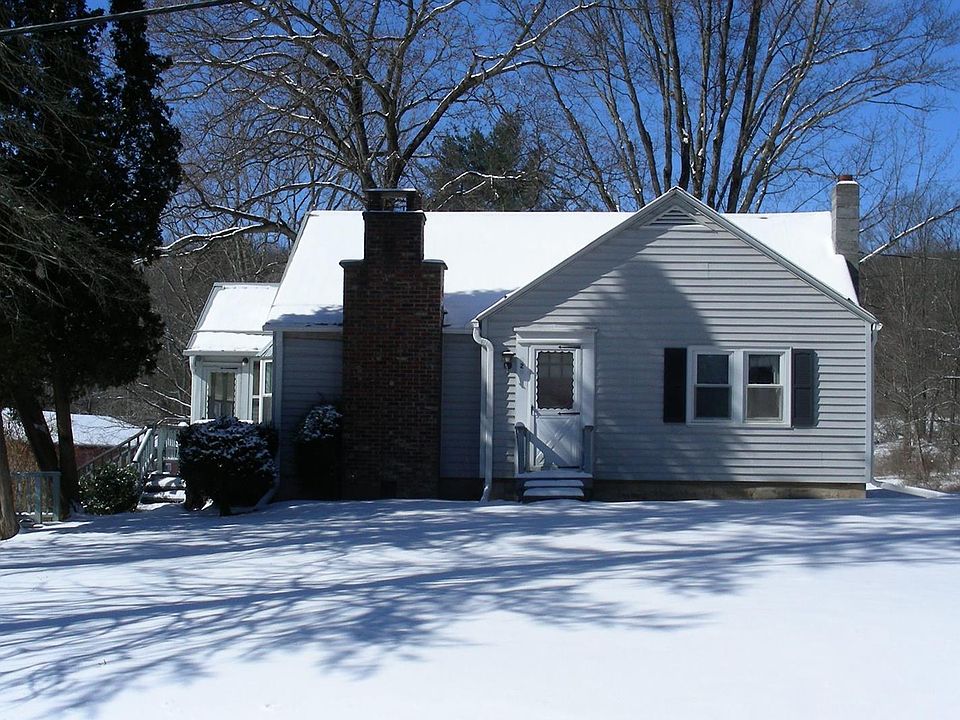 1st image of 121 Old County Road 43