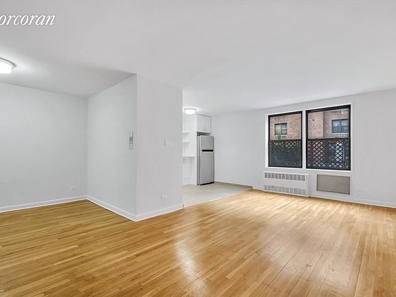 3rd image of 1818 Newkirk Ave APT 1W