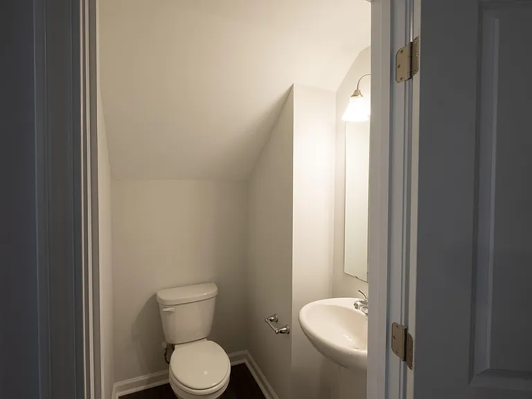 1007 Crescent Corner Dr — Photo 7