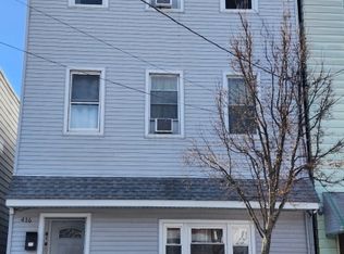 416 Walnut St #3, Newark, NJ