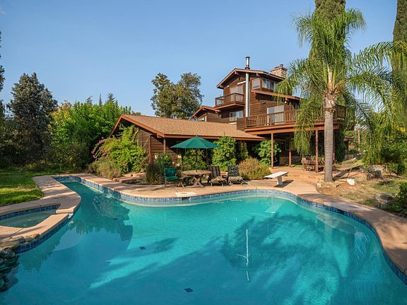 3rd image of 7555 Merced Falls Rd