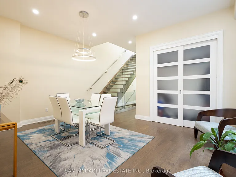 35A Broadview Ave — Photo 4