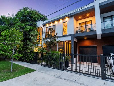 3203 Shipping Ave, Miami, FL, 33133