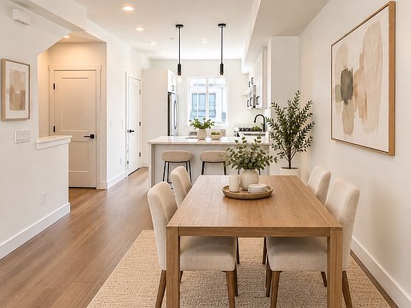 4th image of 720 Robinson St #231