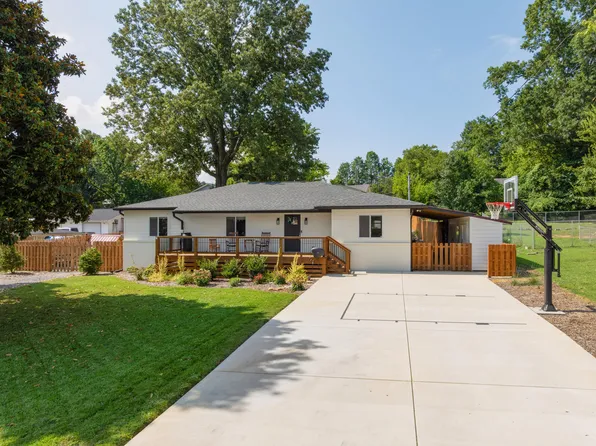 3312 Mountain View Dr, Chattanooga, TN 37419