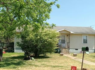 1111 Clay St, Statesville, NC 28677
