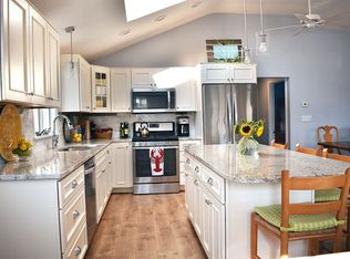 34 Garrison Ave, York, ME 03909