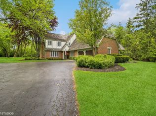 706 Tanglewood Ct, Lake Forest, IL 60045