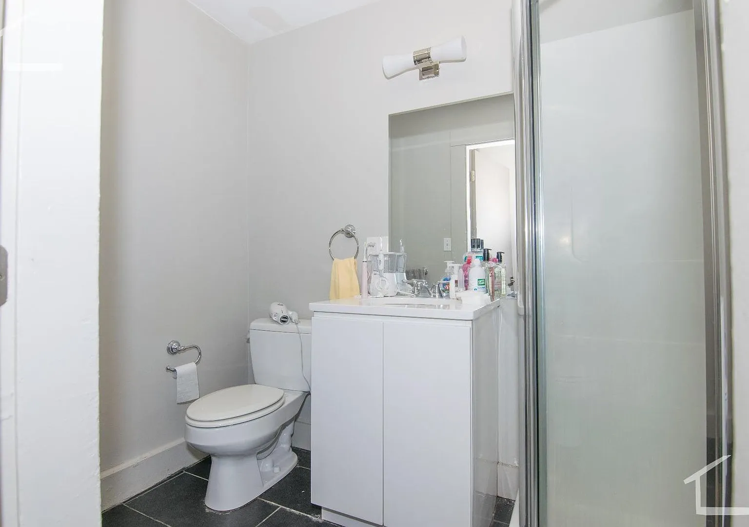 Nicely updated 3 bed in Allston near the Green Line. — Photo 4
