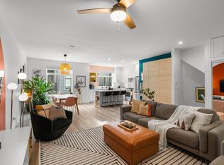 2427 164th St #8, Surrey, BC V3Z0R6