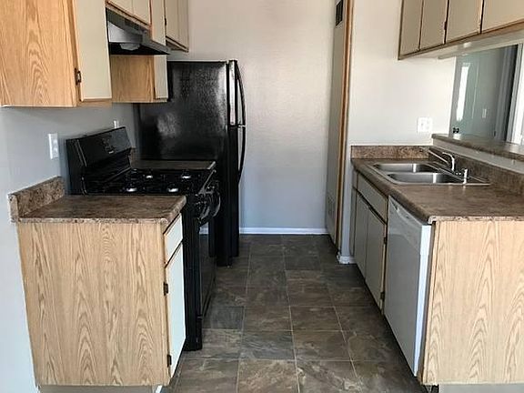 3rd image of 374 Shults St APT 210