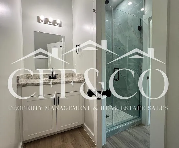52 Lily St #A — Photo 10