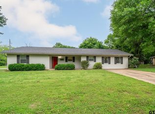 102 Randal Ln, Pittsburg, TX 75686