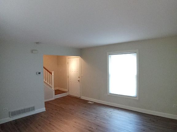 3rd image of 1025 Brunswick Hbr #1