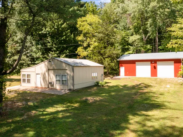 3594 Salt Creek Rd, Nashville, IN 47448