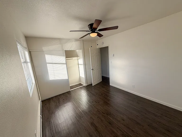 3934 Lugo — Photo 12