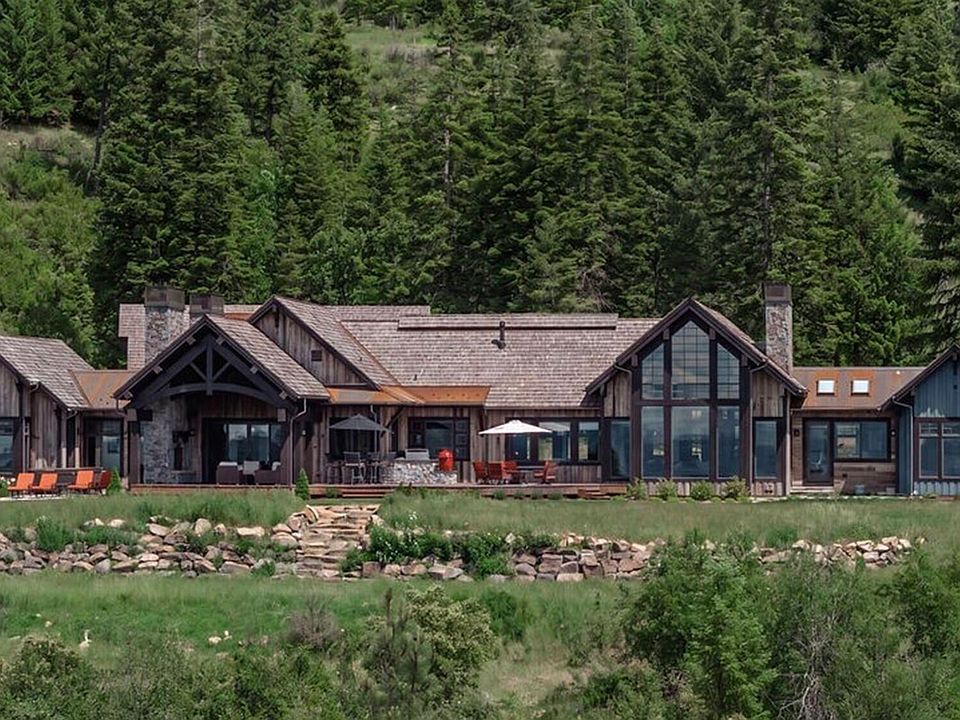 2nd image of 10875 S Skyview Rd