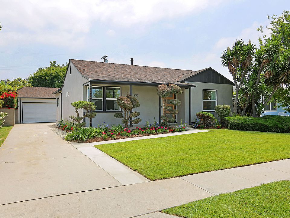 1st image of 11238 Hayter Ave