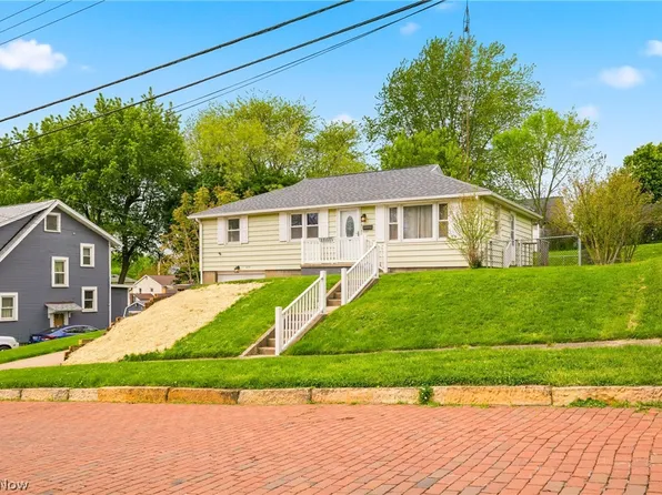 222 State Ave NE, Massillon, OH 44646