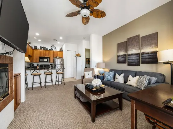 50630 Santa Rosa Plz APT 8, La Quinta, CA 92253