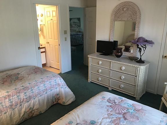 5th image of 350 S Wildwood Dr #16
