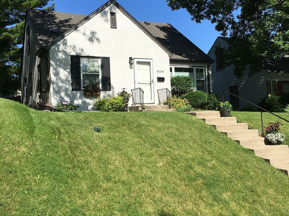 1st image of 3134 Pierce St NE