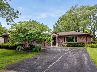 730 S Killarney Ct, Elmhurst, IL