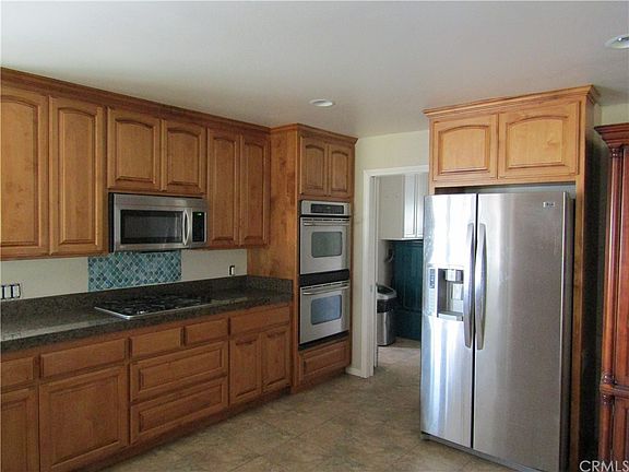 4th image of 49344 Black Mountain Ct