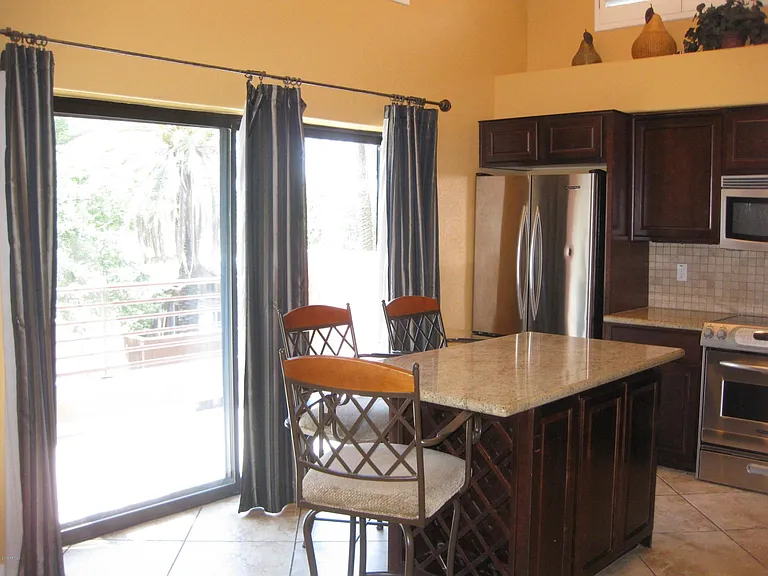 330 S Farmer Ave #126 — Photo 4