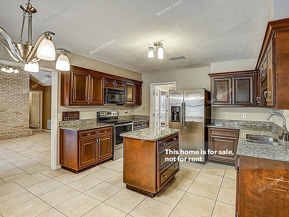 2nd image of 11542 Sedgemoore Dr E