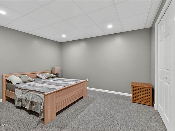 4th image of 9265 Nate Ct