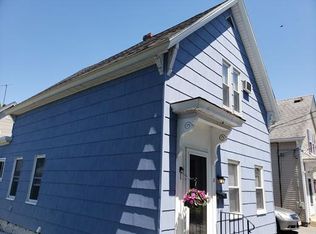 3 Hall Pl, Lowell, MA 01850