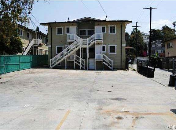 5th image of 1121 Echo Park Ave
