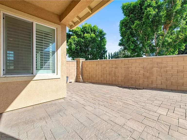 7271 Enclave Dr — Photo 26