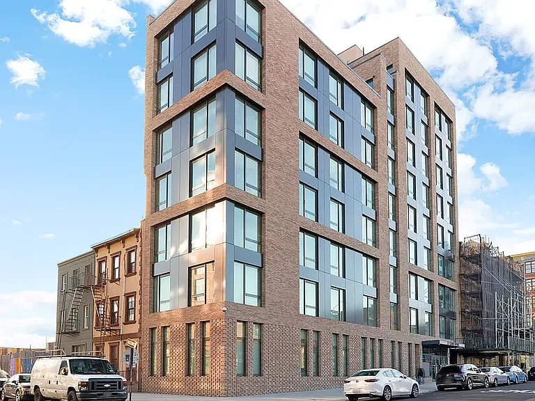 527 Grand Ave #904 — Photo 8