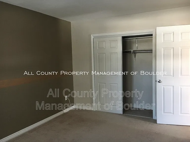 3850 Paseo Del Prado #1 — Photo 15