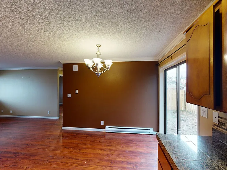525 N Roosevelt St — Photo 9