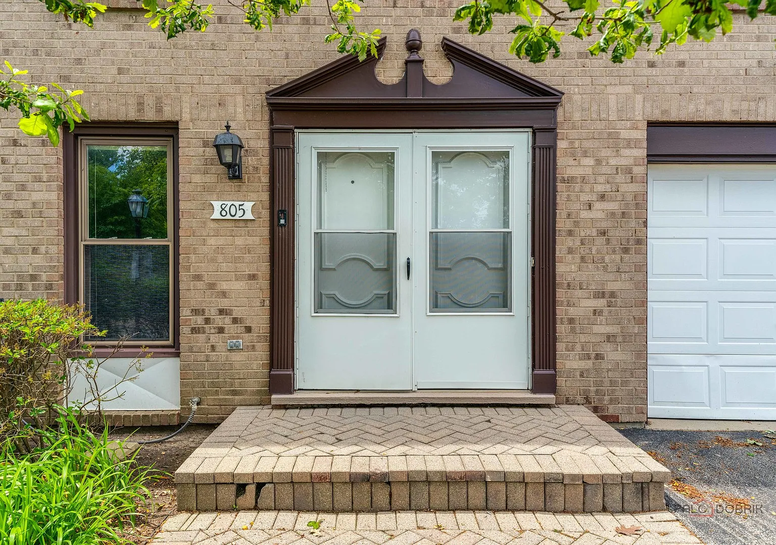 3 bed, 2.5 bath, 1458 sqft, $2,450 — Photo 2
