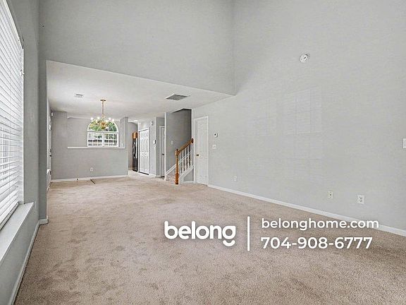 4th image of 11163 Saintsbury Pl #Townhouse