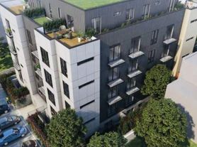 1016 17th Pl NE