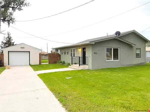 701 W 25th Ave, Torrington, WY 82240