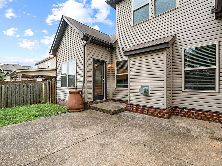 1102 Achiever Cir — Photo 40