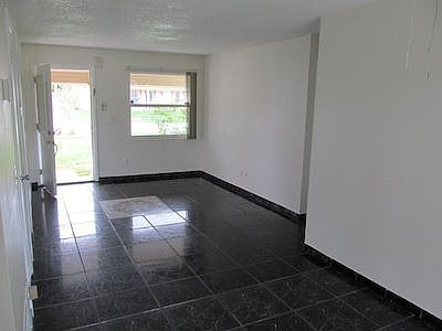 1st image of 4855 Headlee Dr