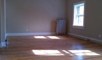 2nd image of 2112 W Le Moyne St APT 3